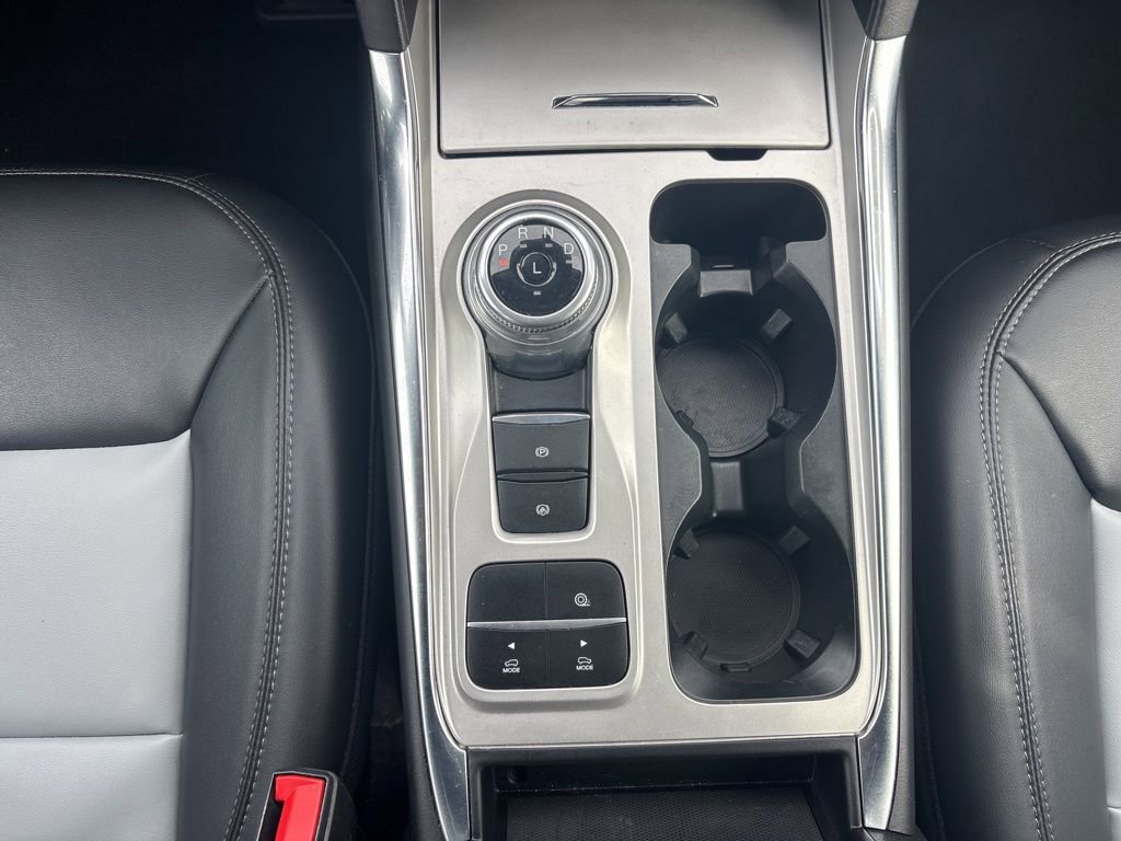 Used 2022 Ford Explorer XLT w/ Equipment Group 202A image 15