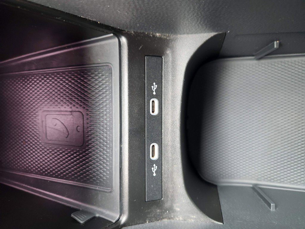 Certified 2021 Volkswagen ID.4 Pro AWD/4WD image 36