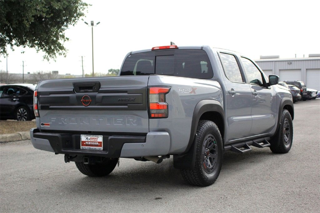 Used 2025 Nissan Frontier Pro-X image 5