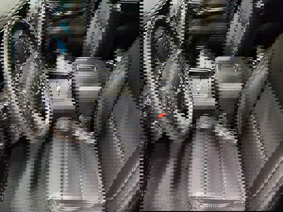 Used 2024 GMC Yukon Denali image 32