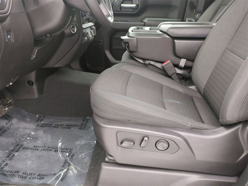 Certified 2025 Chevrolet Silverado 2500 Custom w/ Custom Value Package image 18