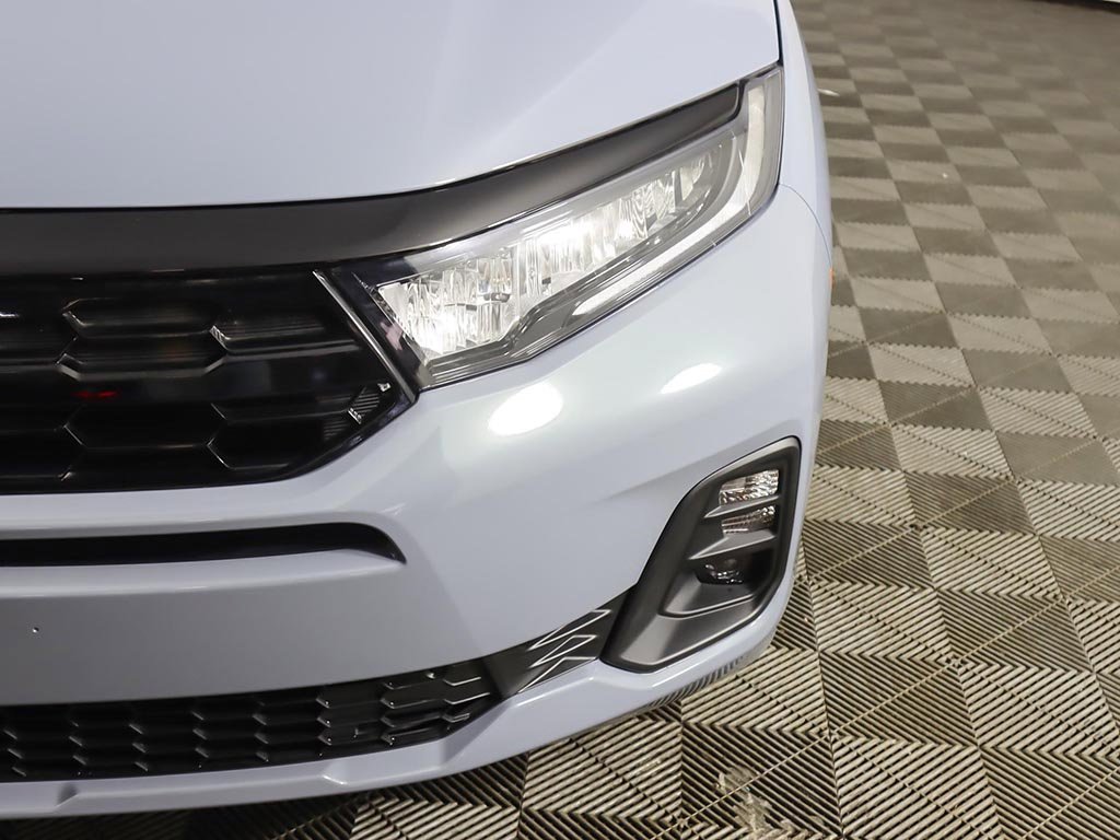 Used 2025 Honda Odyssey Touring image 17