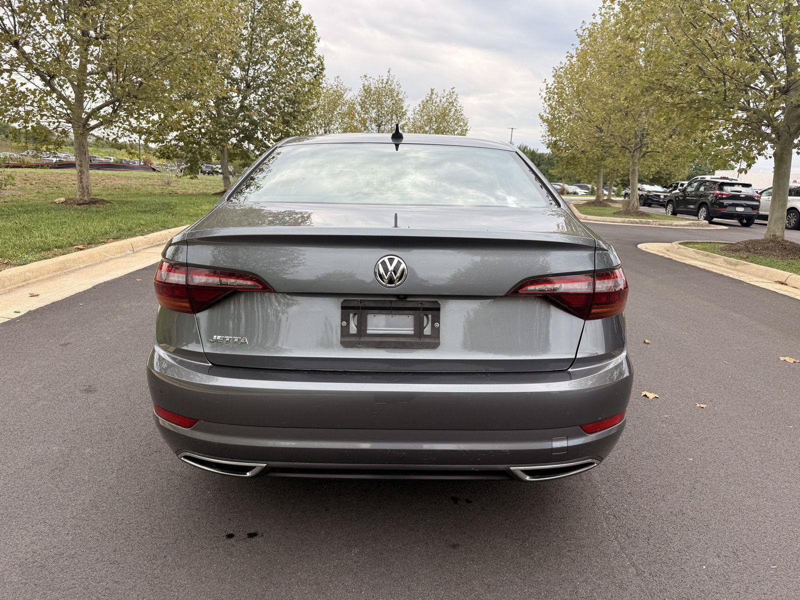 Used 2019 Volkswagen Jetta SEL Premium FWD image 6