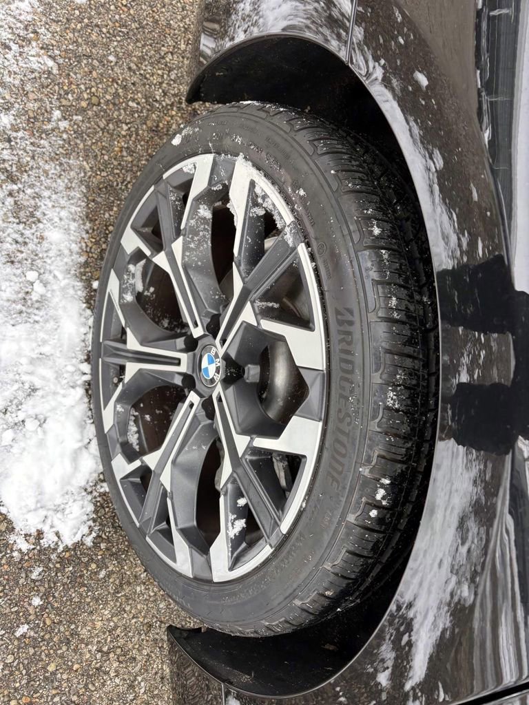 Certified 2025 BMW 330i xDrive Sedan image 10