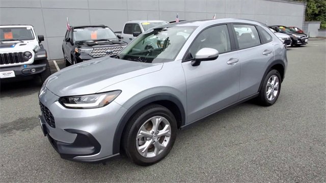 Used 2025 Honda HR-V LX image 4