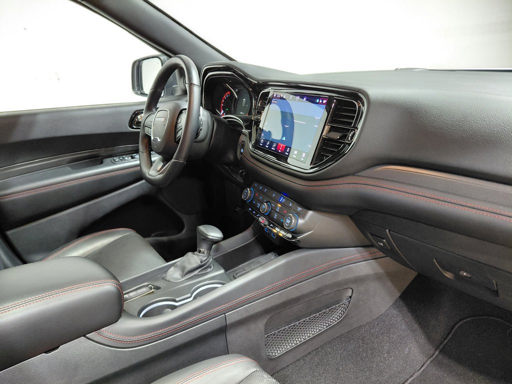 Used 2025 Dodge Durango GT AWD/4WD image 33