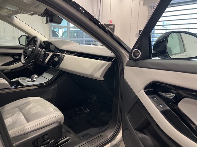 Used 2025 Land Rover Range Rover Evoque S image 48