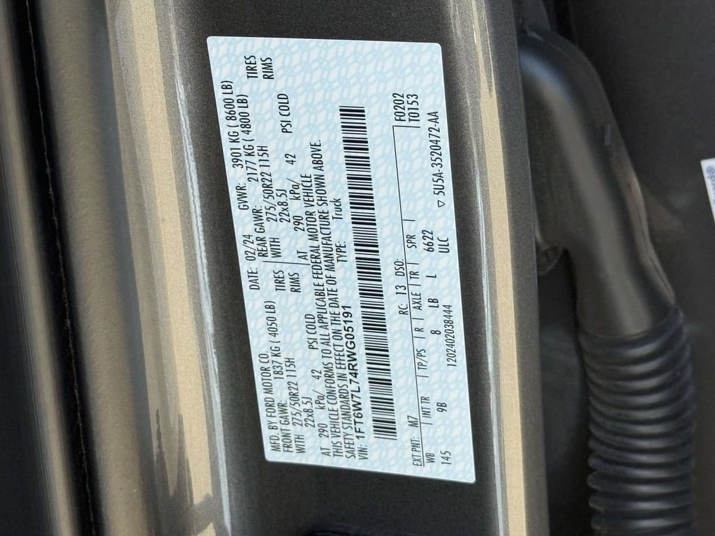 Used 2024 Ford F150 Lightning Platinum AWD/4WD image 29