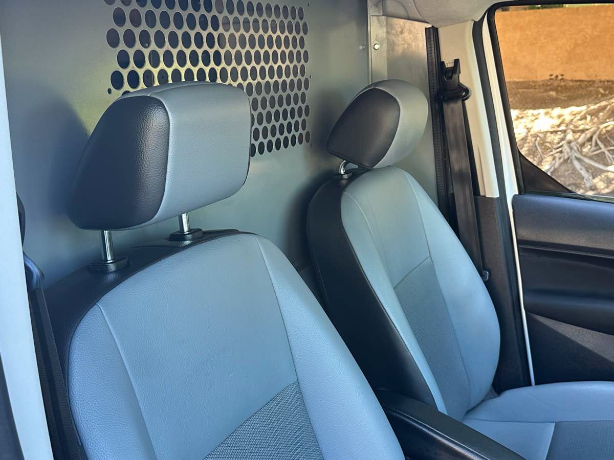 Used 2018 Ford Transit Connect XL FWD image 20