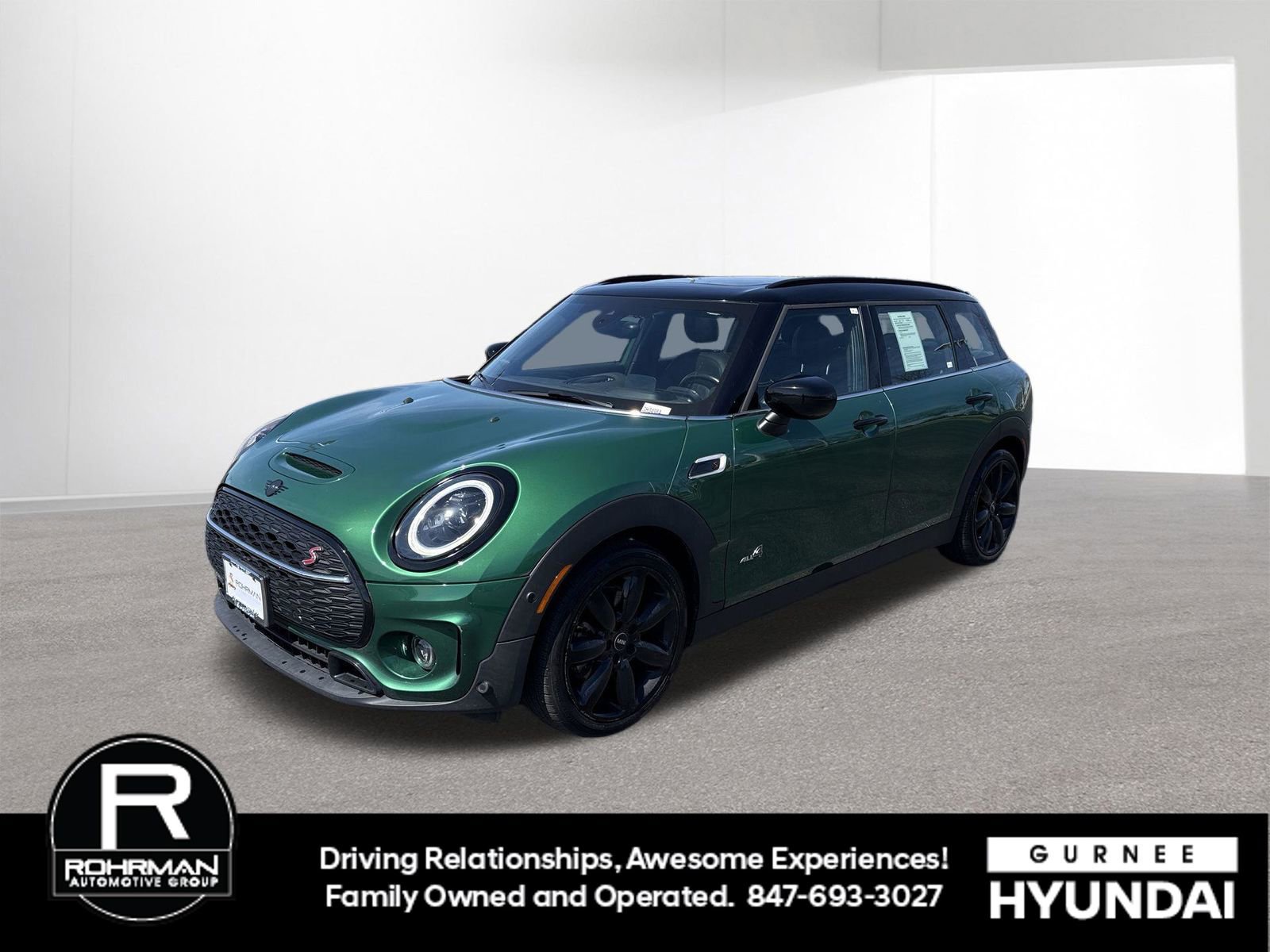 Used 2022 MINI Cooper Clubman S image 1