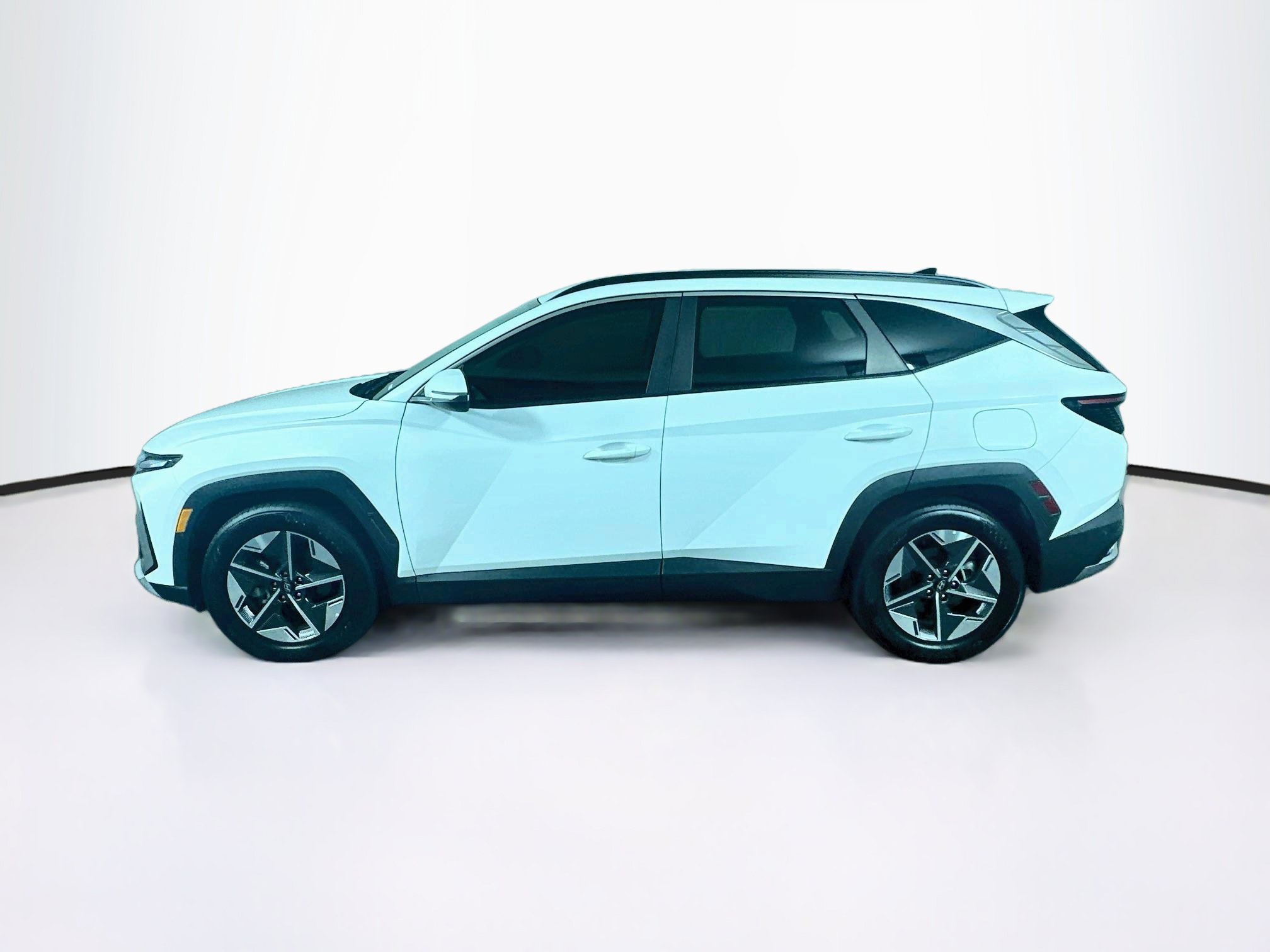 Used 2025 Hyundai Tucson SEL FWD image 4