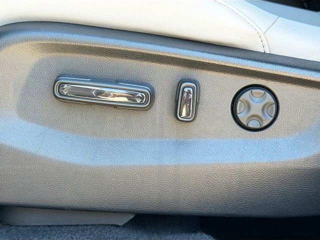 Used 2021 Honda CR-V Touring image 25