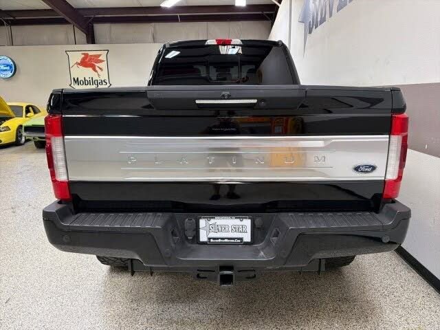 Used 2017 Ford F250 Platinum w/ Platinum Ultimate Package AWD/4WD image 8
