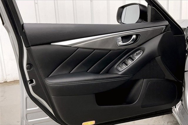 Used 2019 INFINITI Q50 Signature Edition w/ Cargo Package (L96) image 22