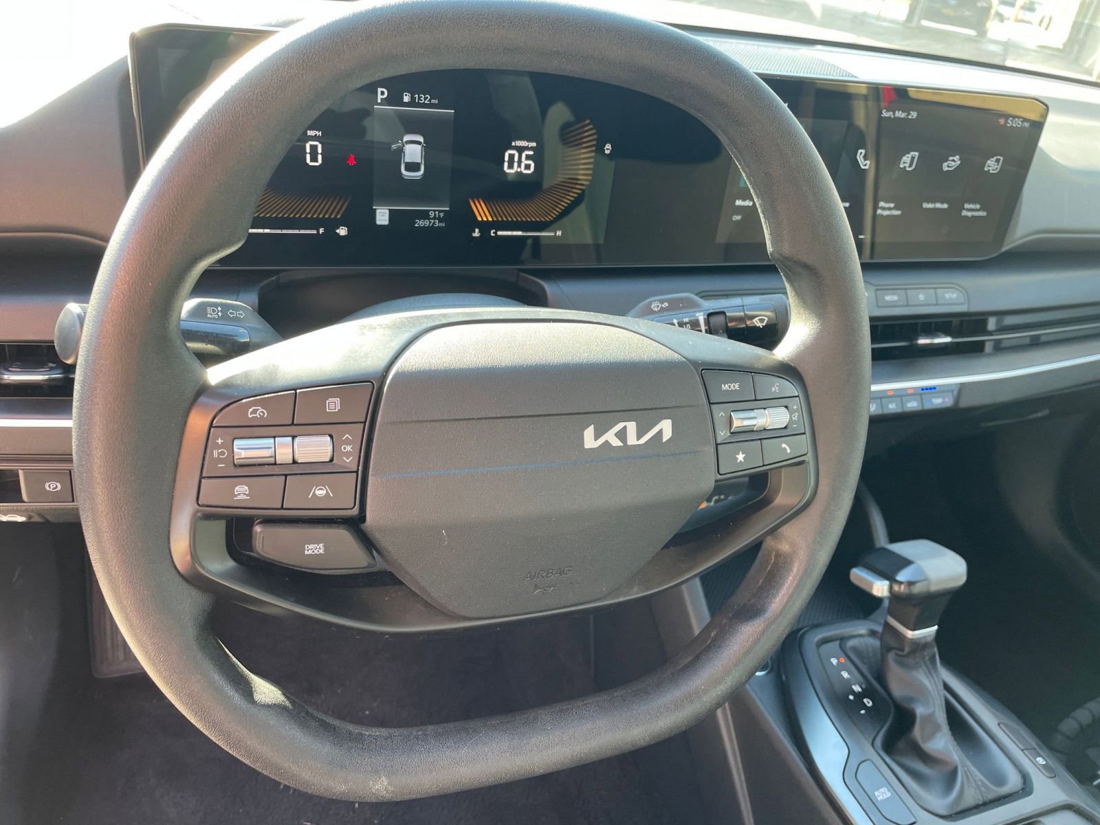 Used 2025 Kia K4 LXS image 30