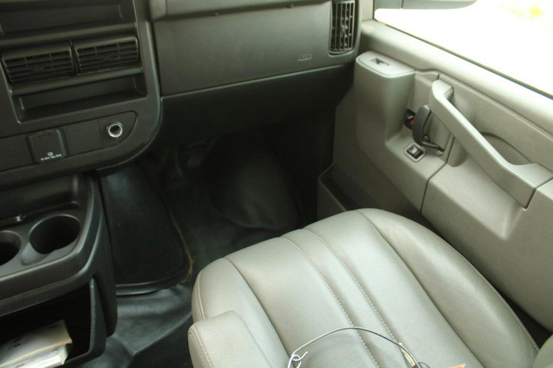 Used 2021 Chevrolet Express 2500 Extended w/ Driver Convenience Package image 17