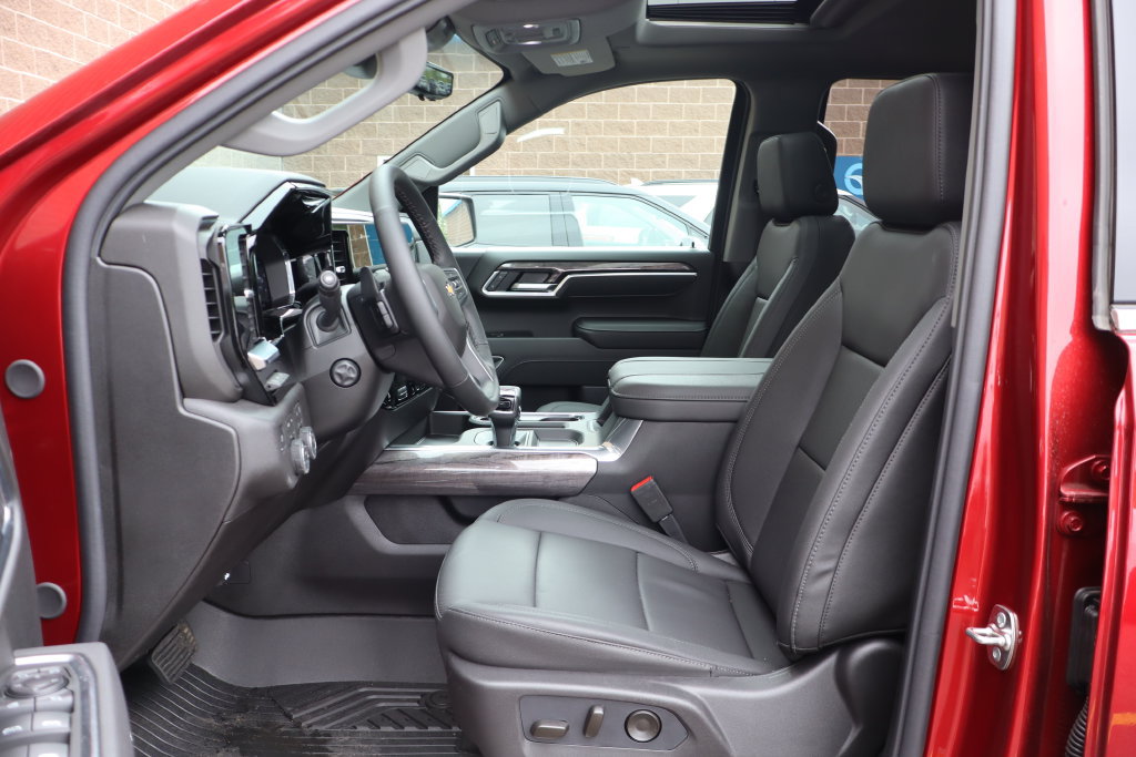 New 2026 Chevrolet Silverado 1500 LTZ AWD/4WD image 17