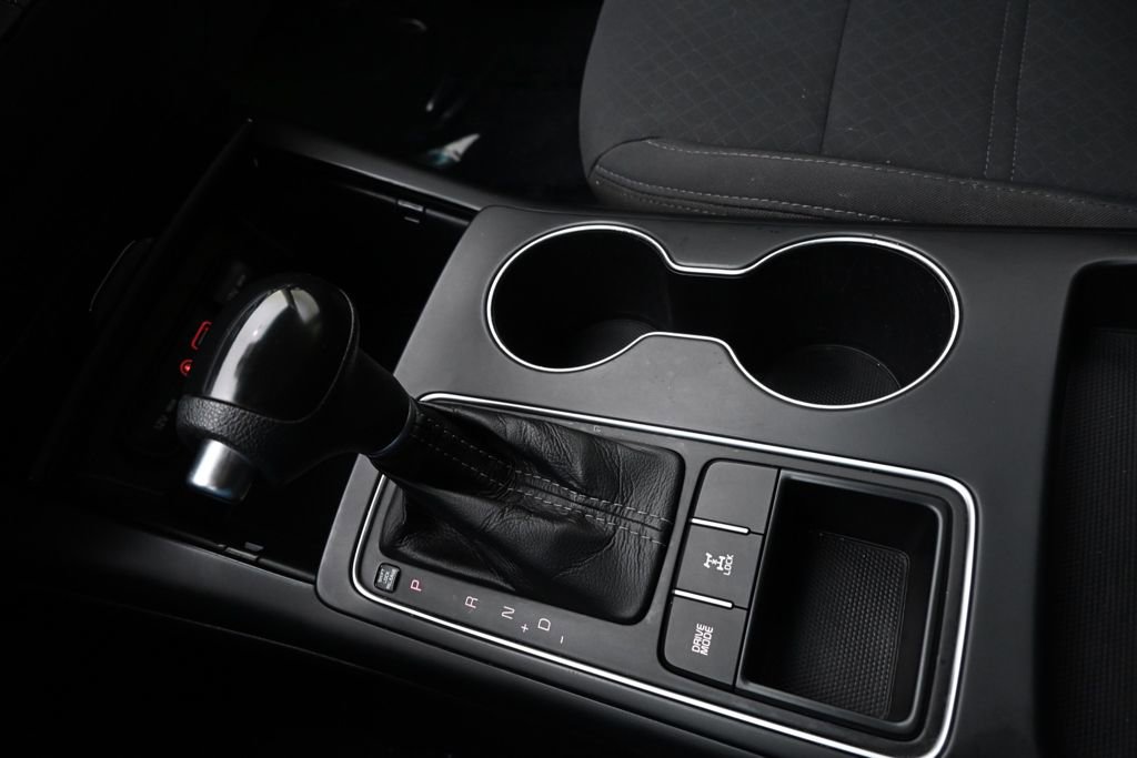 Used 2017 Kia Sorento LX image 31