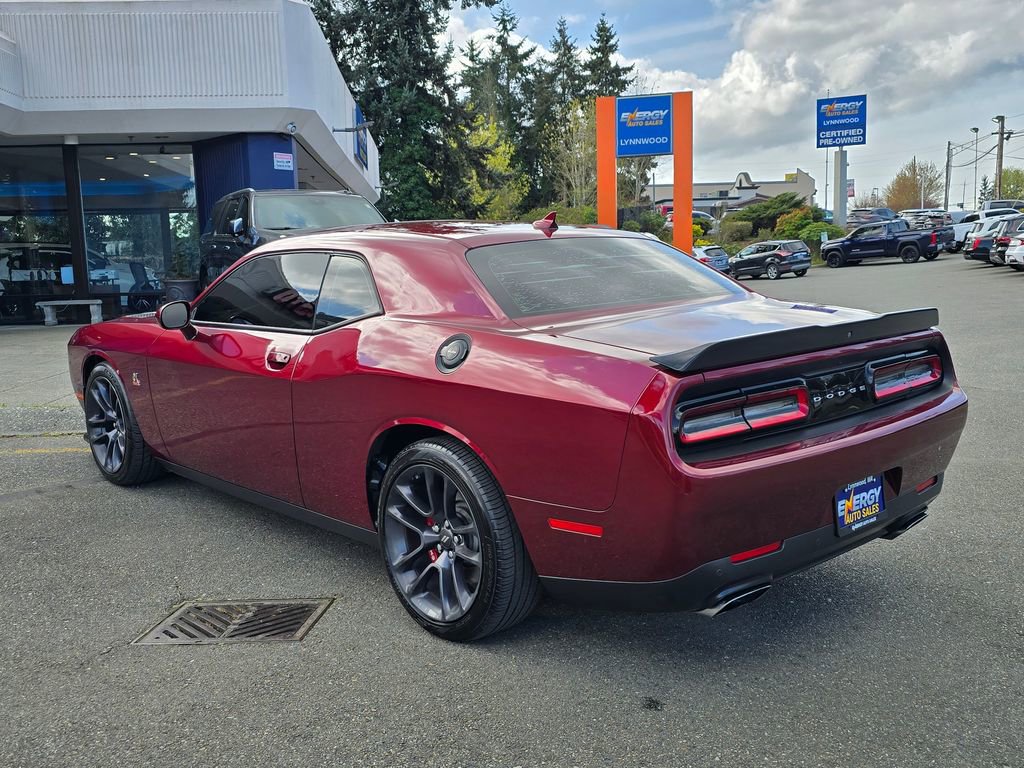 Used 2022 Dodge Challenger R/T Scat Pack w/ Driver Convenience Group RWD image 6