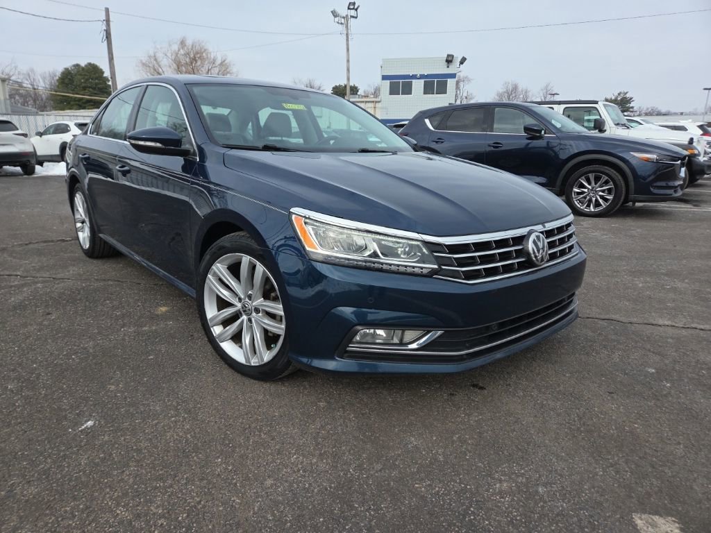 Used 2018 Volkswagen Passat 2.0T SE