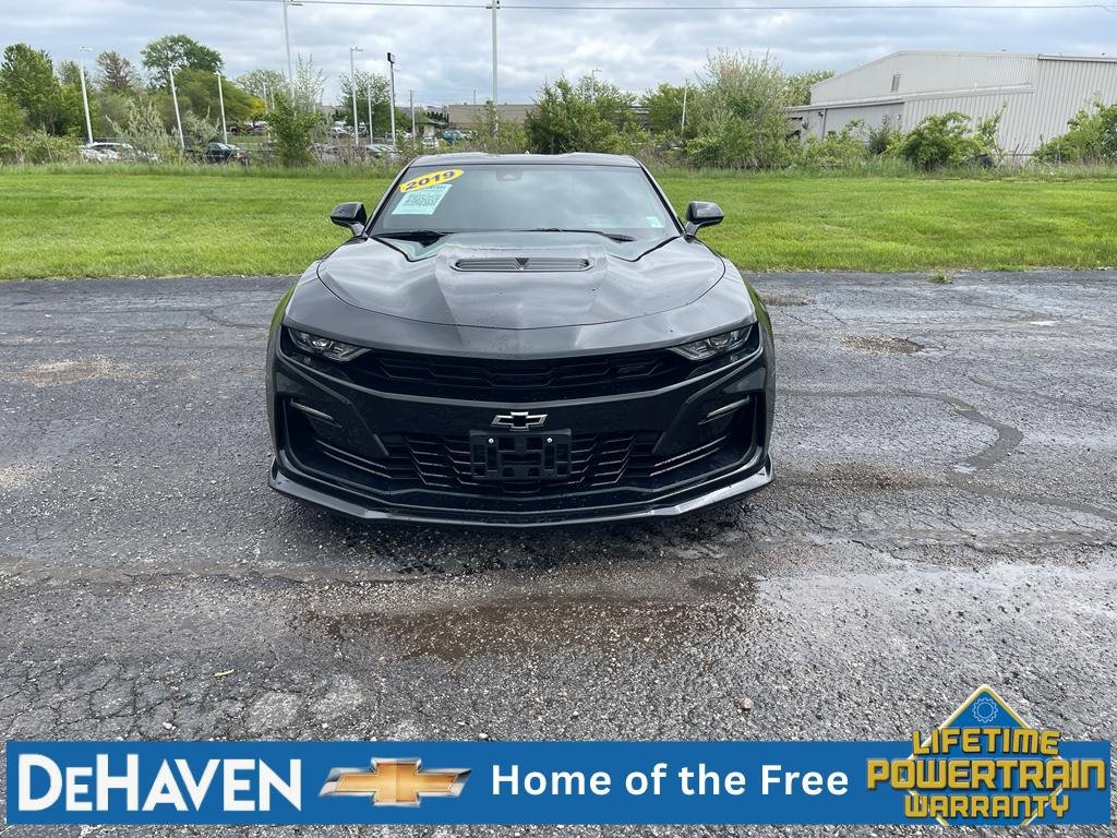 Used 2019 Chevrolet Camaro SS w/ LPO, Ground Effects Package RWD image 9