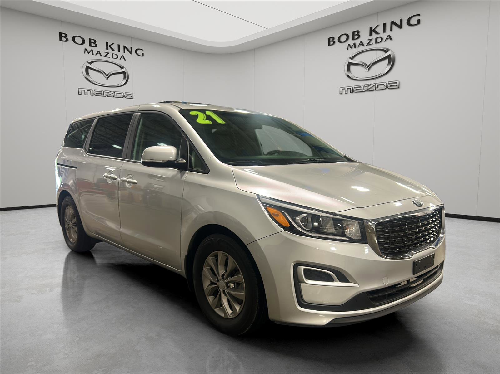 Used 2021 Kia Sedona LX FWD image 7