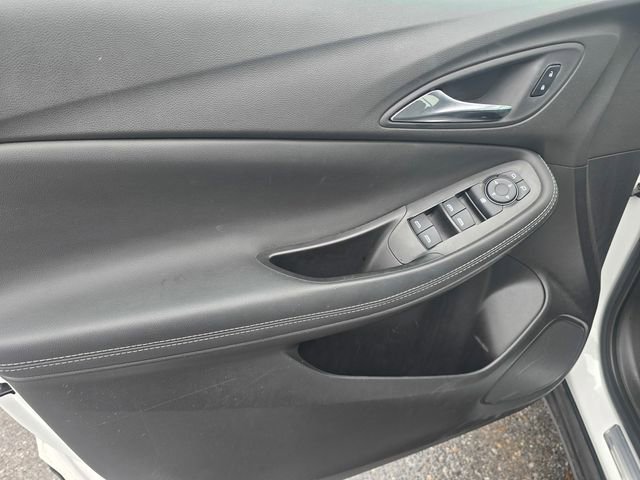 Used 2023 Buick Encore GX Select FWD image 21