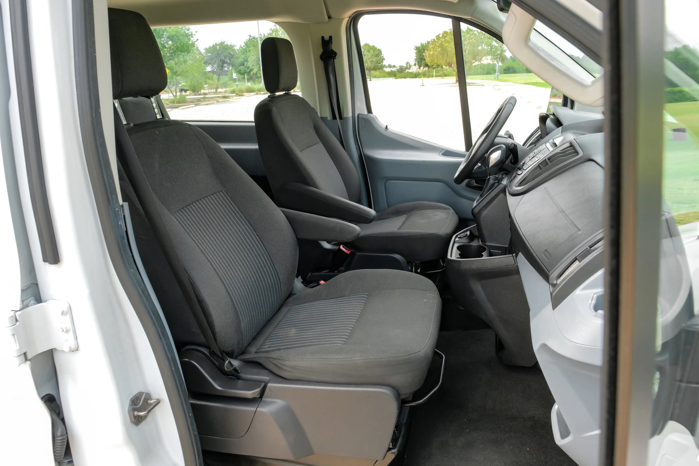 Used 2018 Ford Transit 350 XLT RWD image 30