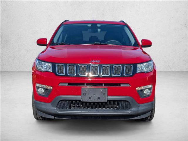 Used 2021 Jeep Compass Latitude image 2