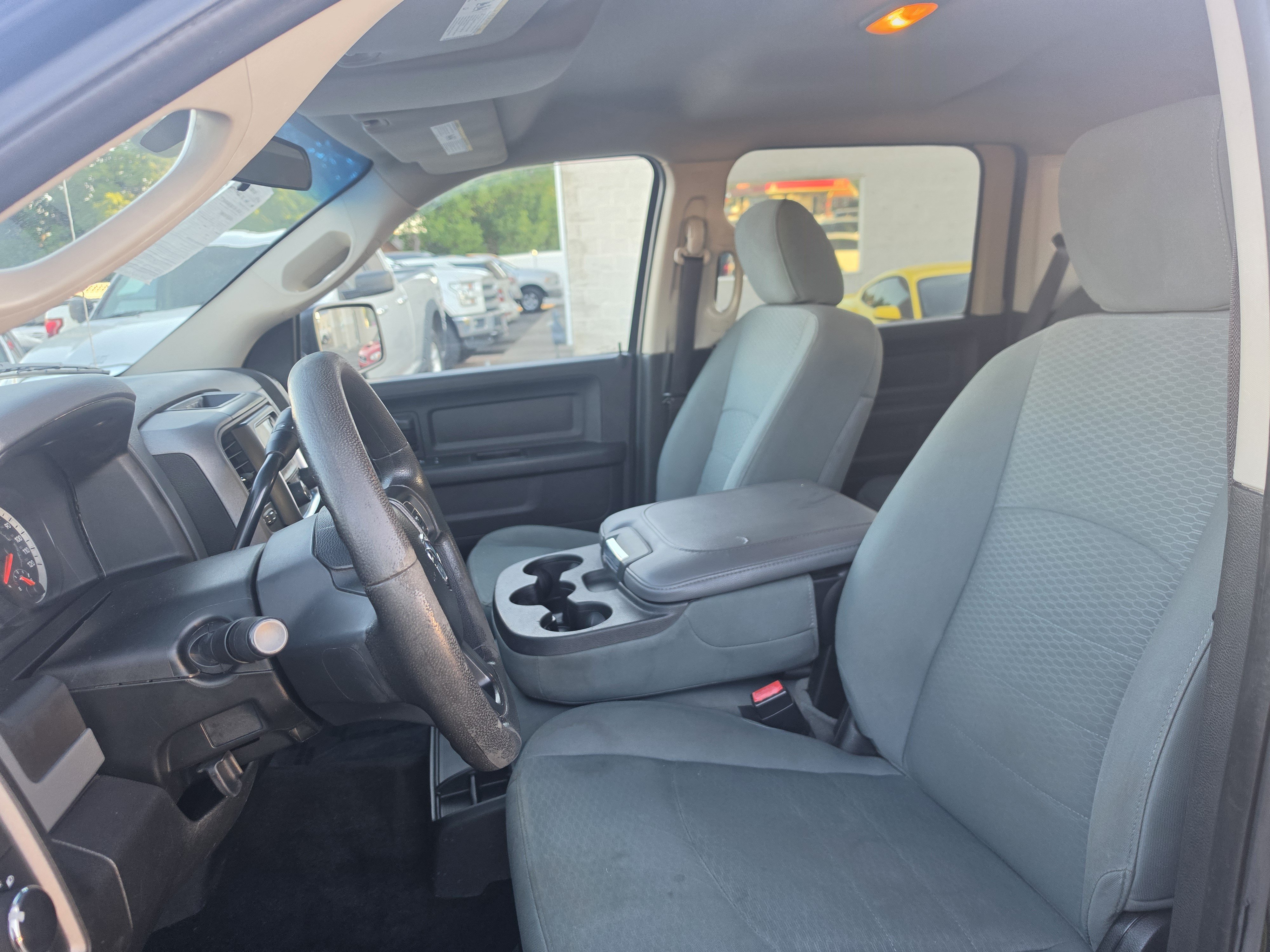 Used 2017 RAM 1500 ST w/ SXT Appearance Group AWD/4WD image 13