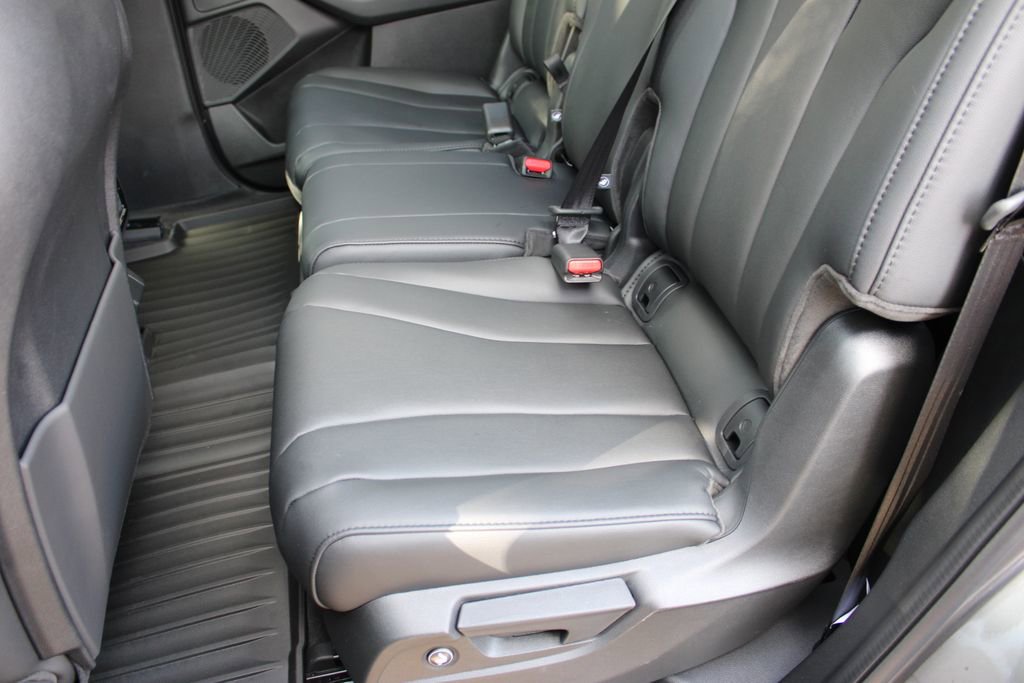 New 2026 Acura MDX SH-AWD image 22