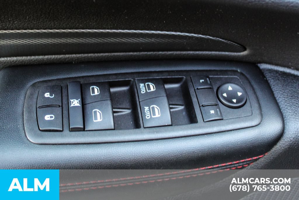 Used 2025 Dodge Durango GT RWD image 42