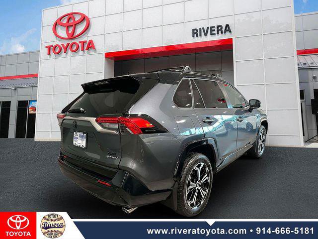 Certified 2025 Toyota RAV4 XSE w/ Premium Package AWD/4WD image 6