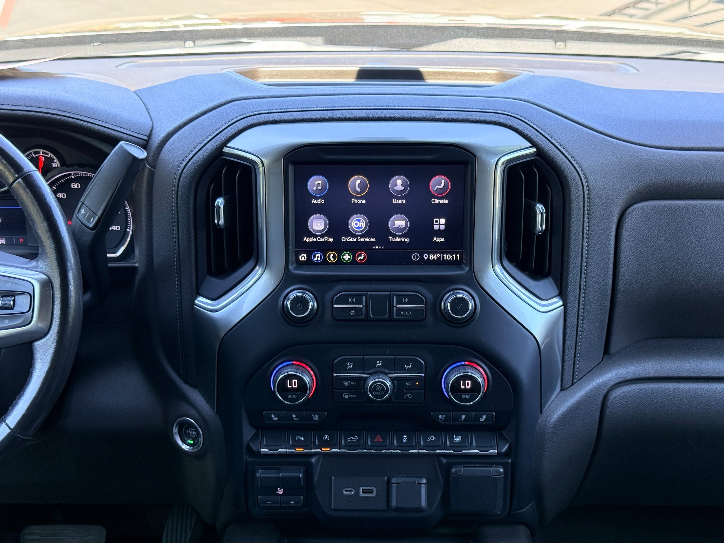 Used 2020 Chevrolet Silverado 1500 LTZ w/ LTZ Plus Package AWD/4WD image 19