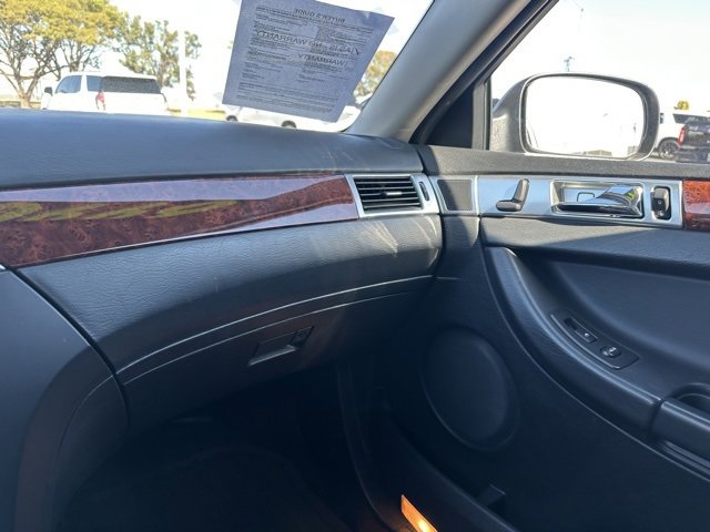 Used 2006 Chrysler Pacifica Touring image 23