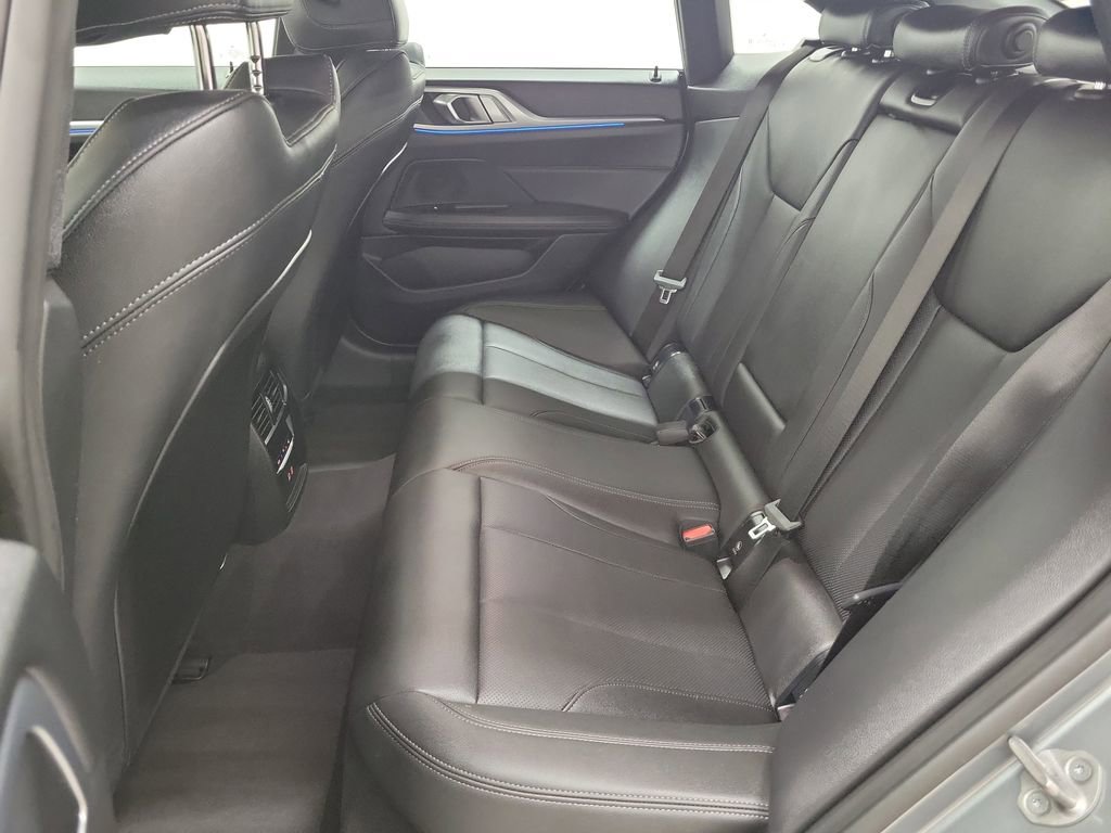Used 2025 BMW i4 eDrive40 image 14