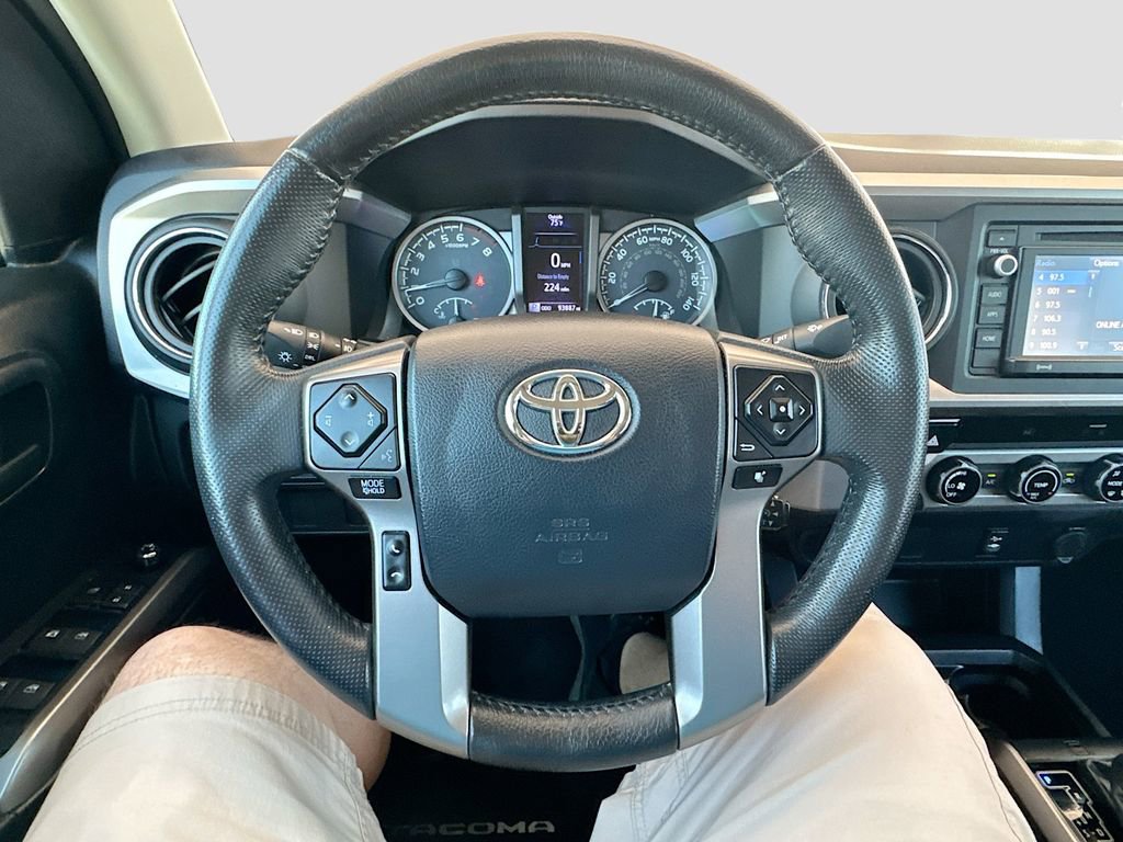 Used 2017 Toyota Tacoma SR5 image 12