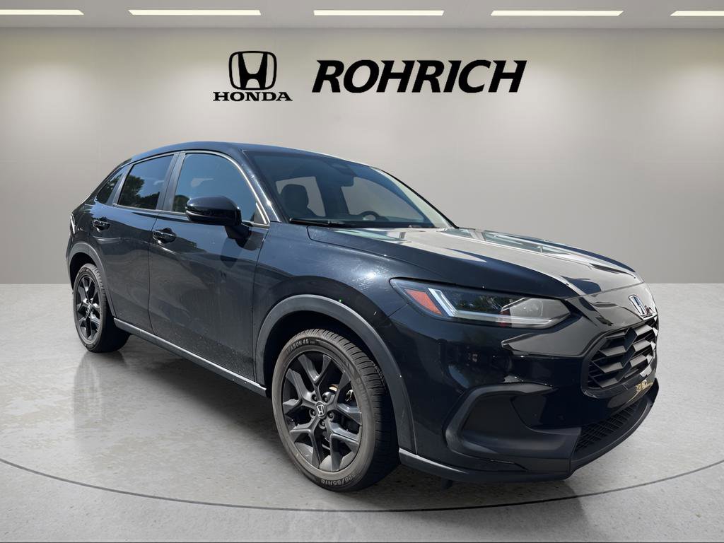 Used 2024 Honda HR-V Sport image 2