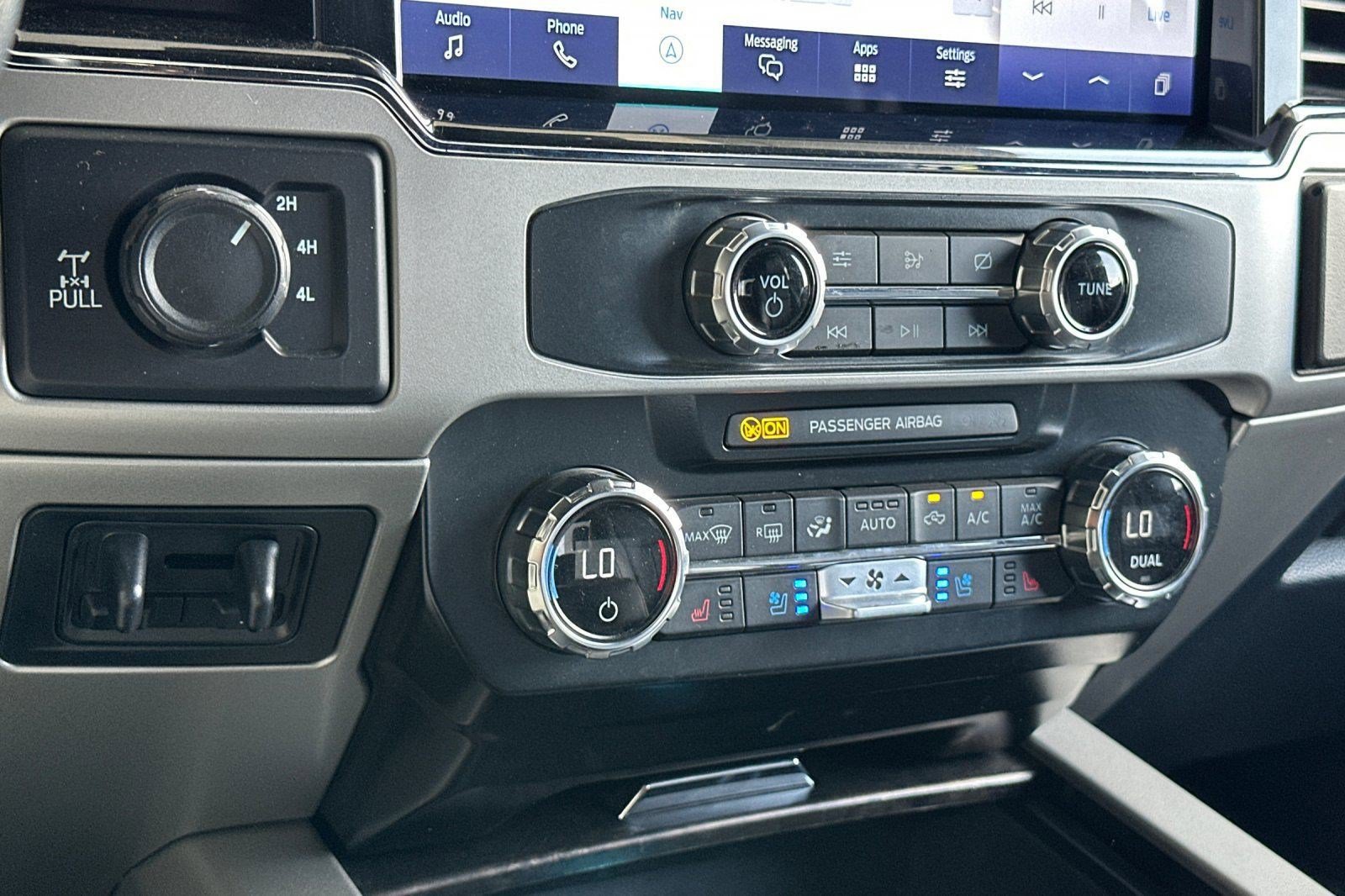 Used 2022 Ford F250 Lariat w/ Chrome Package AWD/4WD image 17