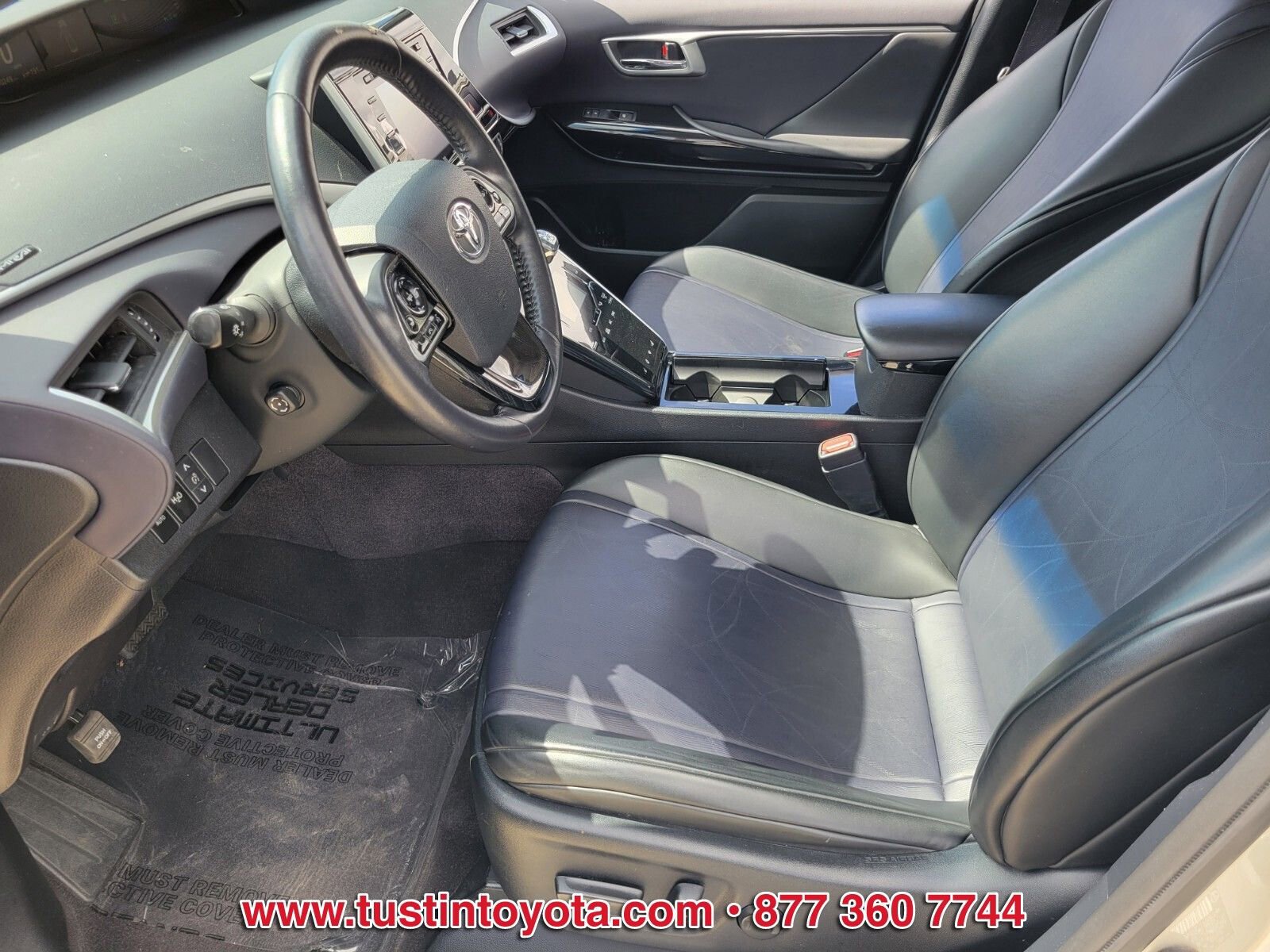 Certified 2019 Toyota Mirai Base image 10