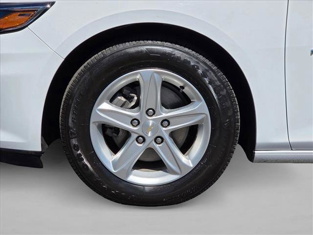 Used 2023 Chevrolet Malibu LS FWD image 23