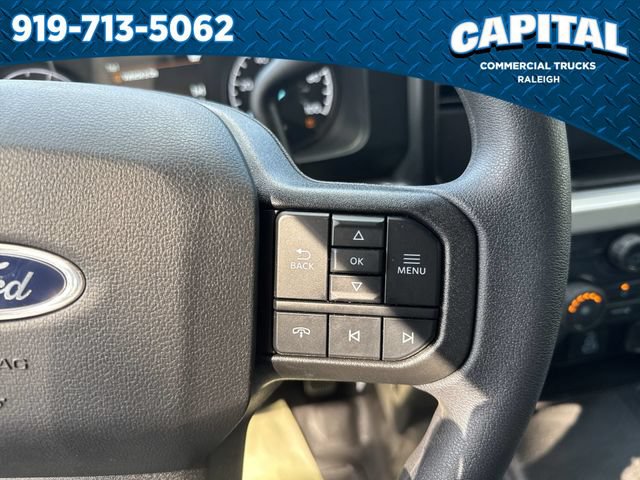 New 2026 Ford F550 4x4 Crew Cab image 25