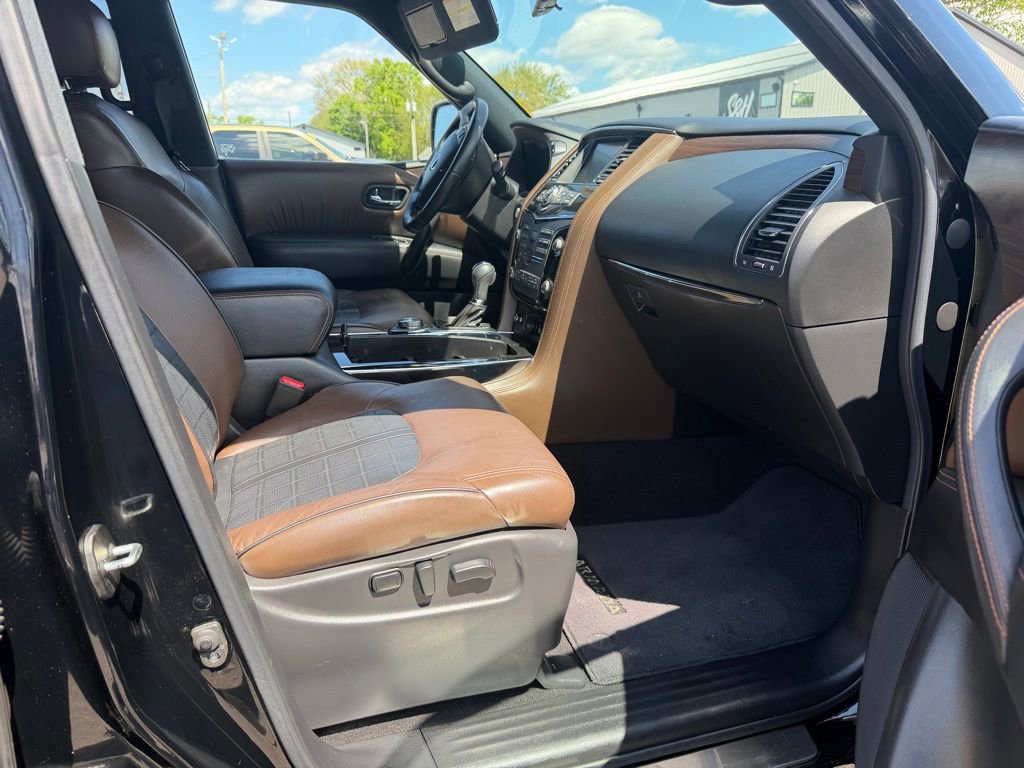 Used 2019 Nissan Armada Platinum w/ Captain's Chairs Package AWD/4WD image 8