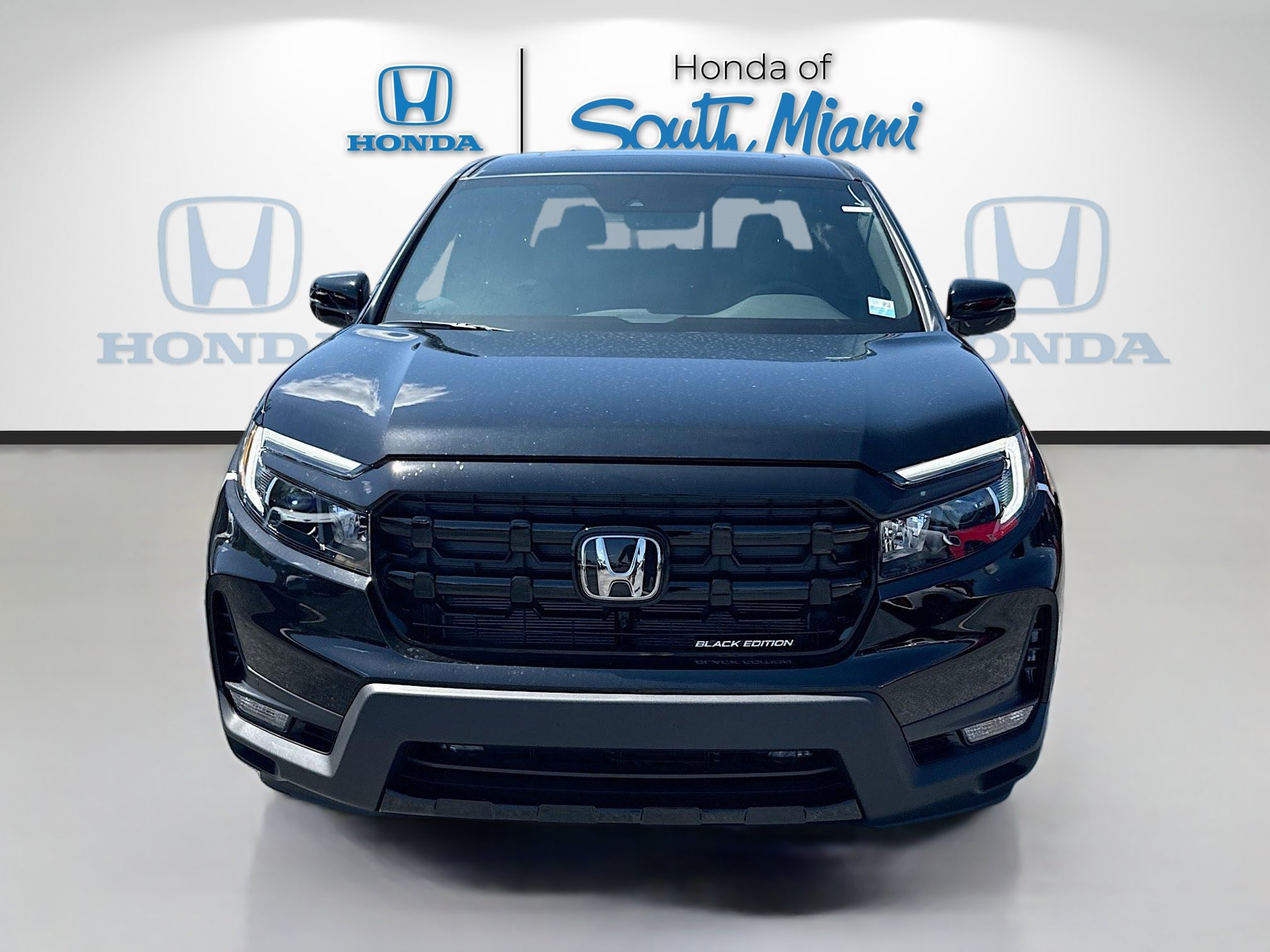 New 2026 Honda Ridgeline Black Edition image 2