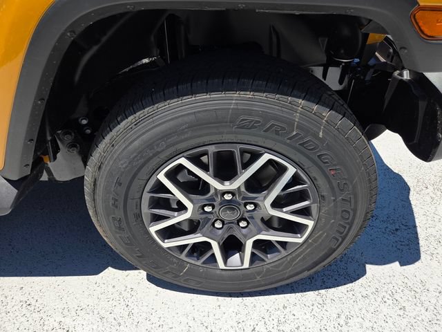 New 2026 Jeep Wrangler Unlimited Sahara AWD/4WD image 11