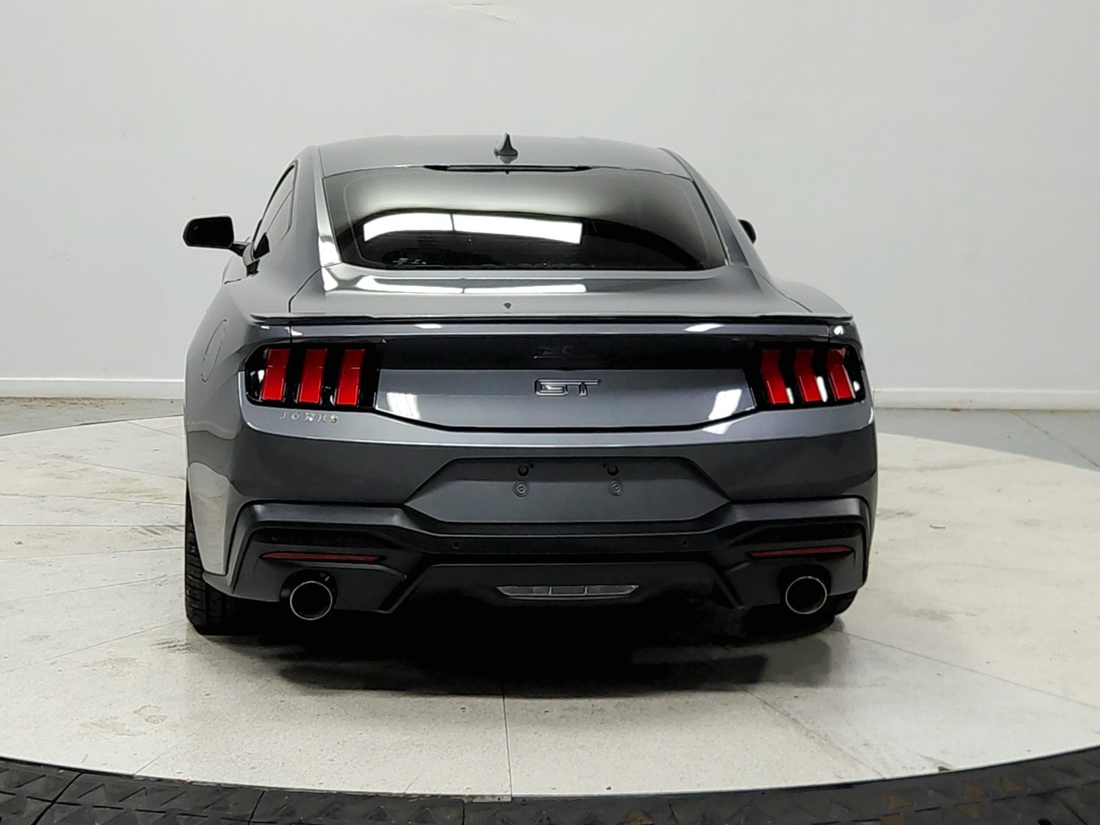 Used 2025 Ford Mustang GT Premium RWD image 7