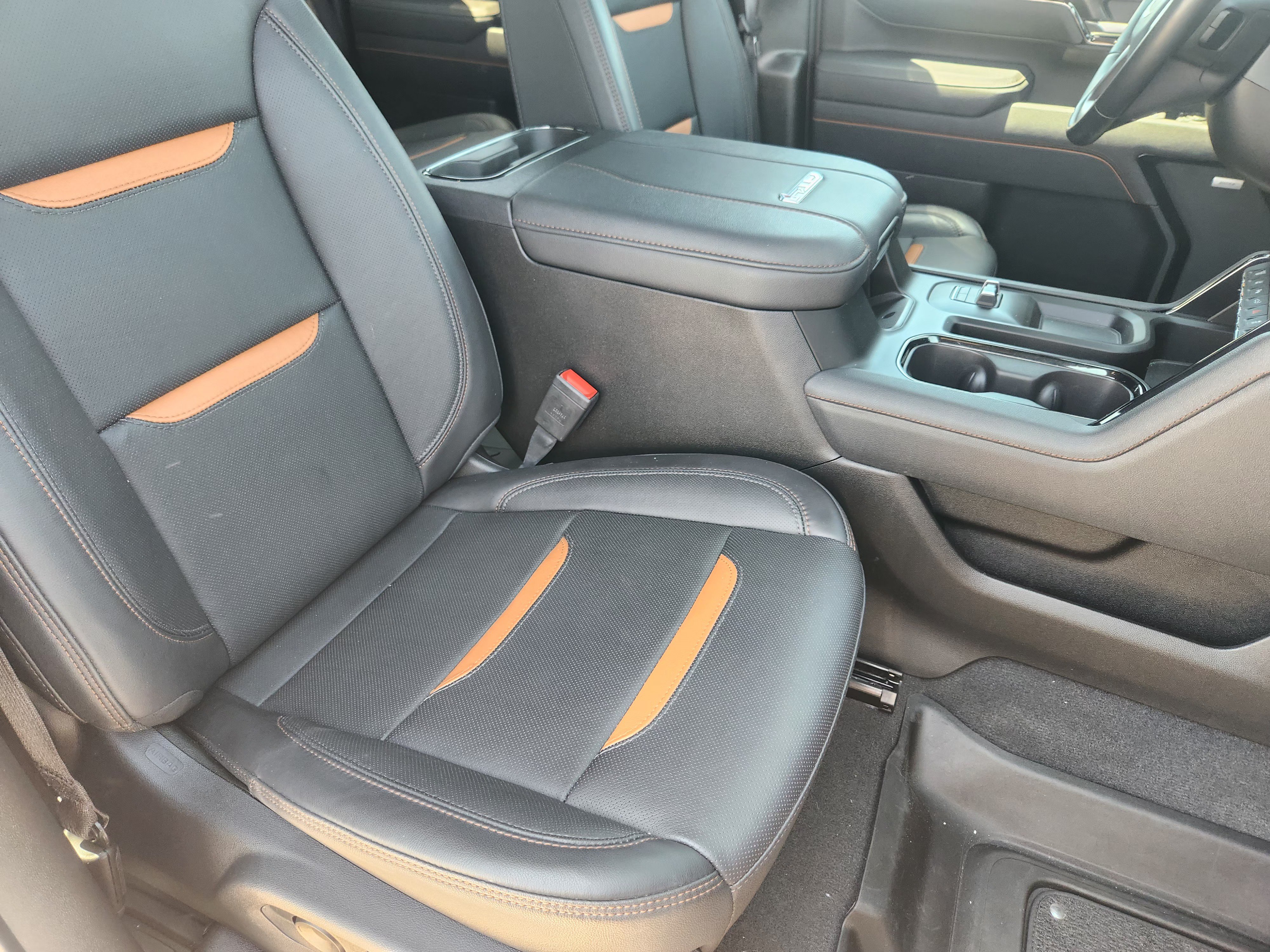 Used 2025 GMC Sierra 2500 AT4 AWD/4WD image 15