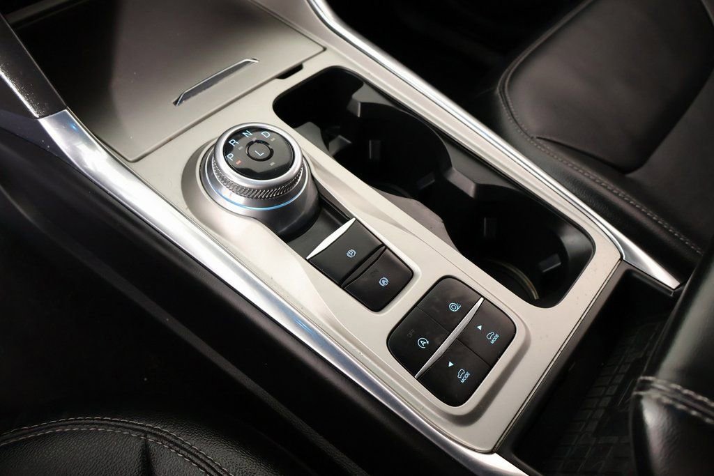 Used 2021 Ford Explorer Limited image 9