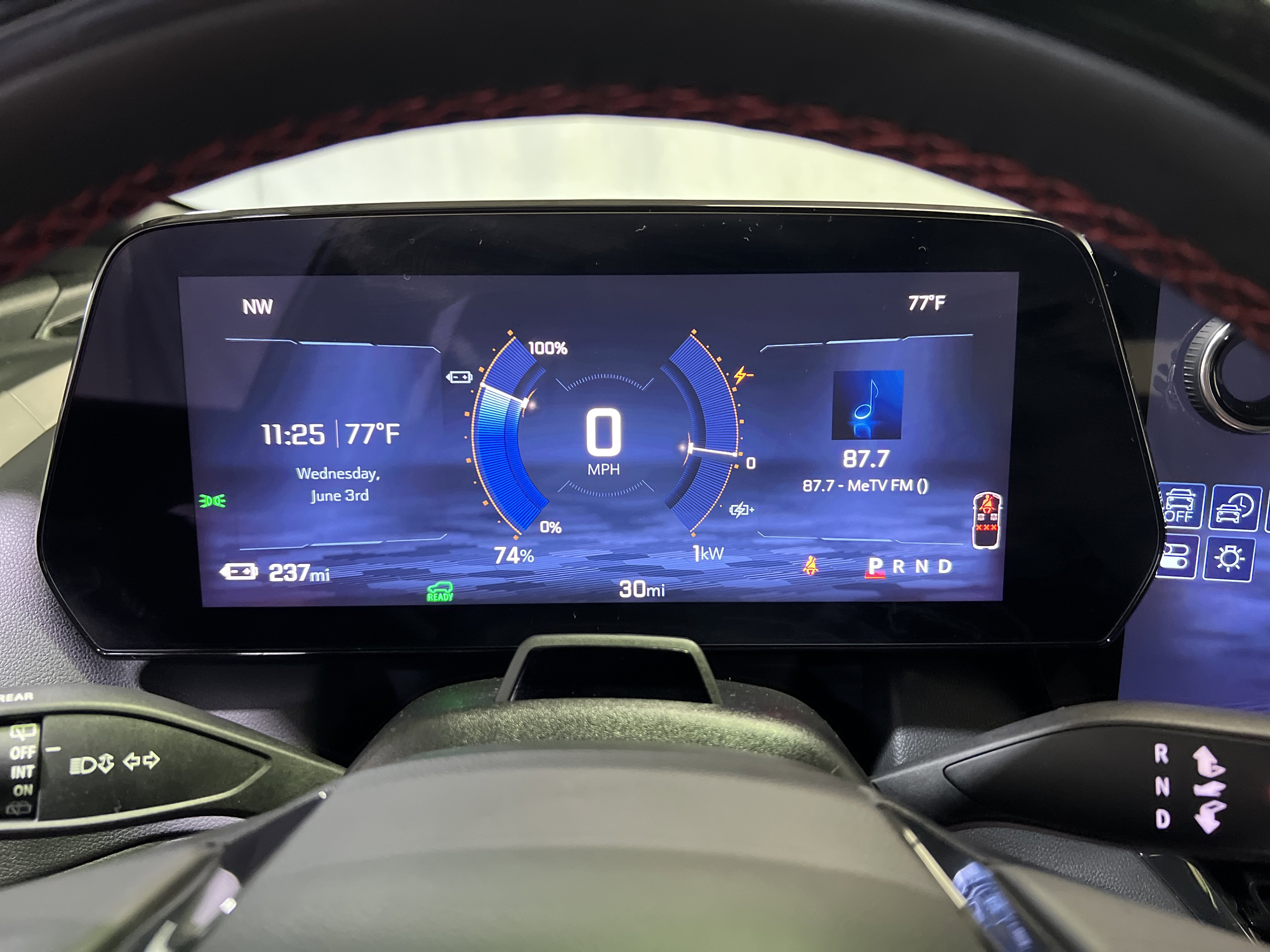 Used 2024 Chevrolet Equinox EV RS FWD image 22