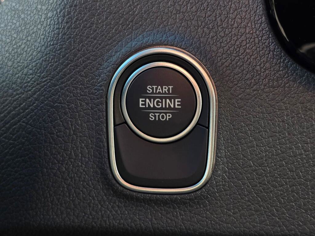 New 2026 Mercedes-Benz Sprinter 144 Cargo image 38